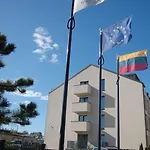 Mill House Apartments2