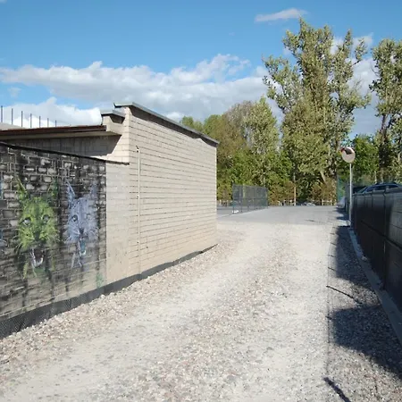 Mill House Apartments2 *