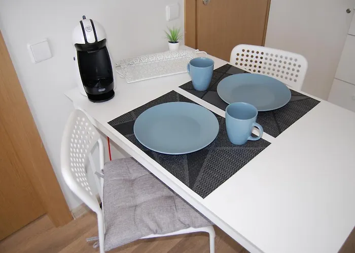 Mill House Apartments2